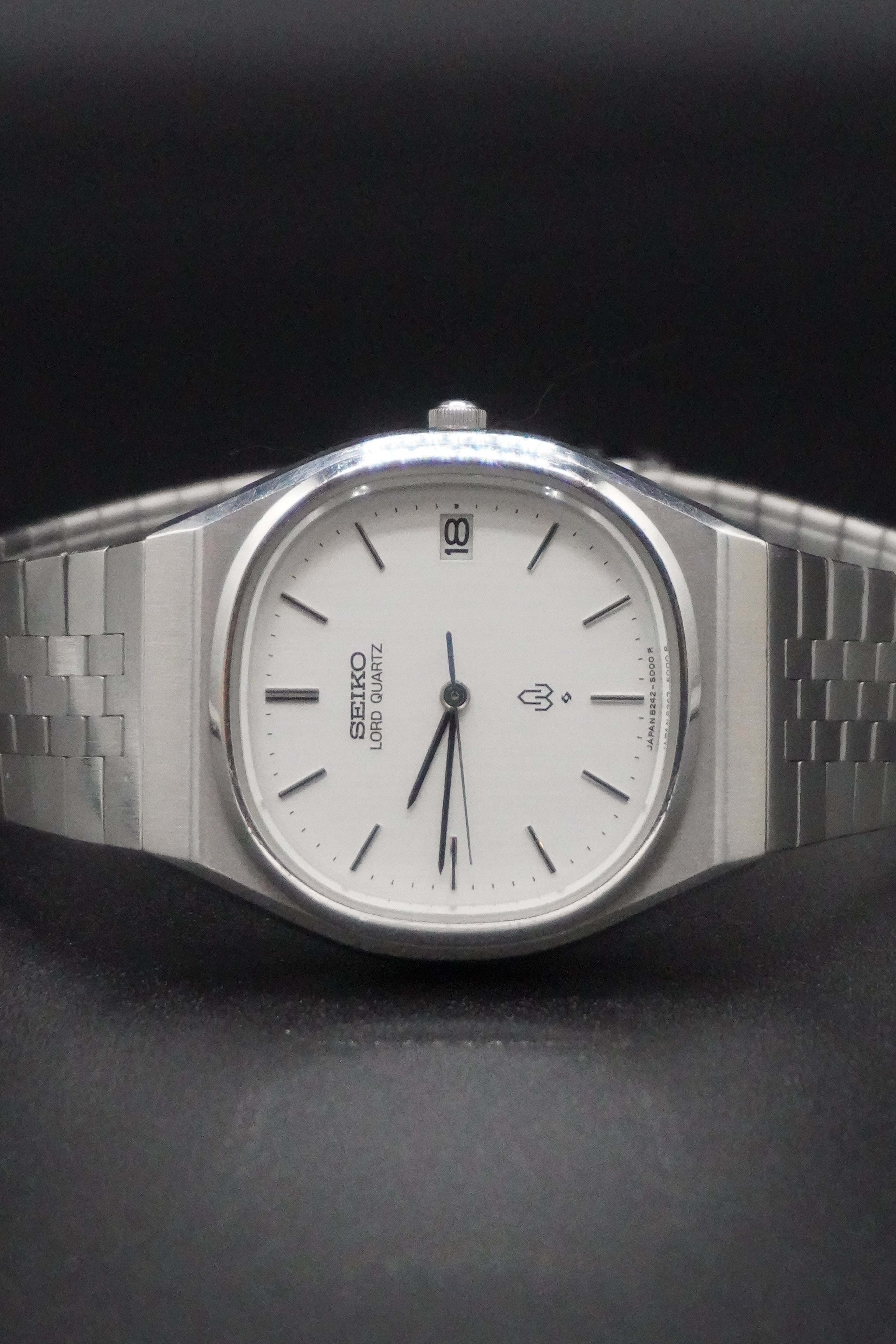 Vintage 70s Seiko Lord Quartz Date