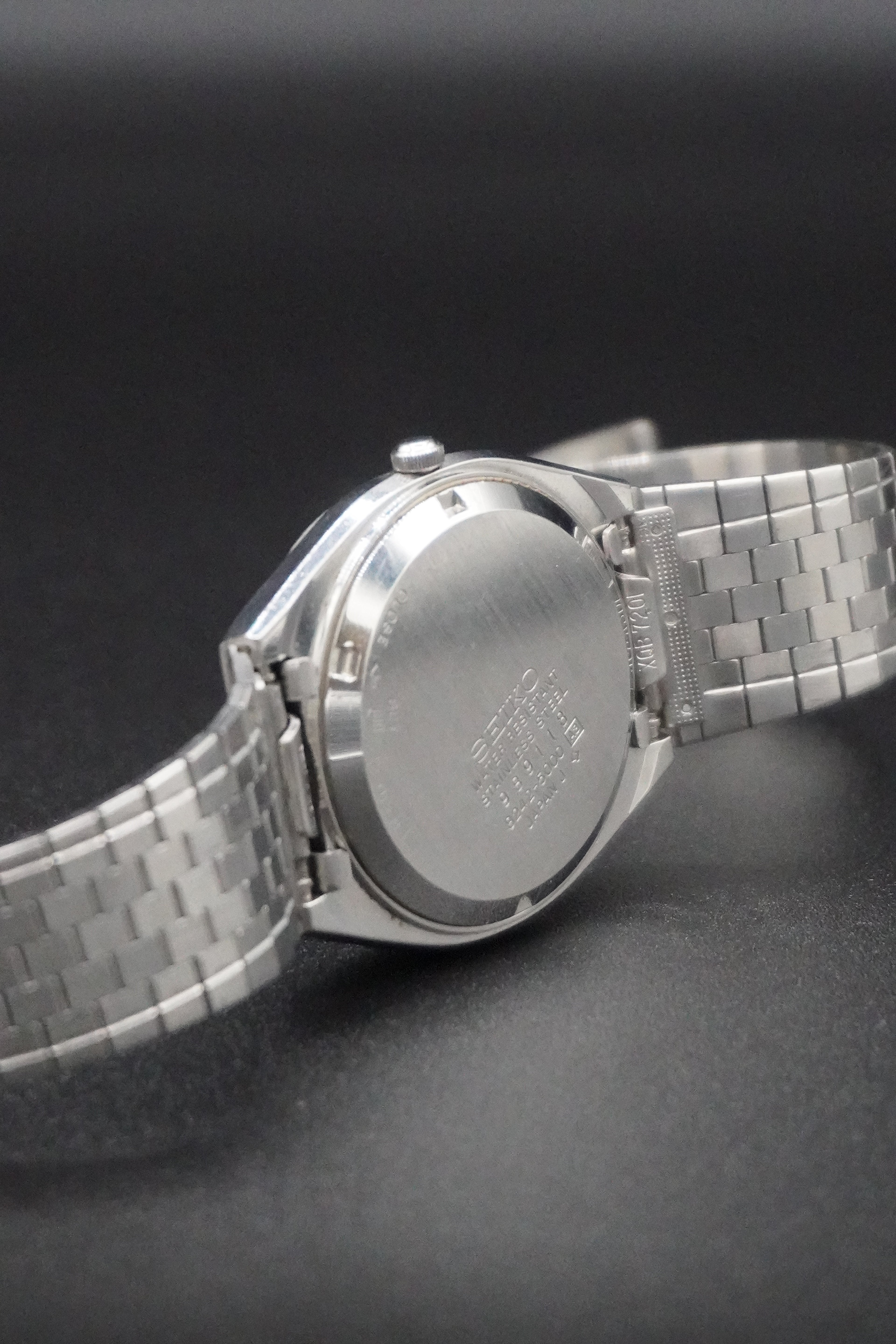 Vintage 70s Seiko Lord Quartz Date