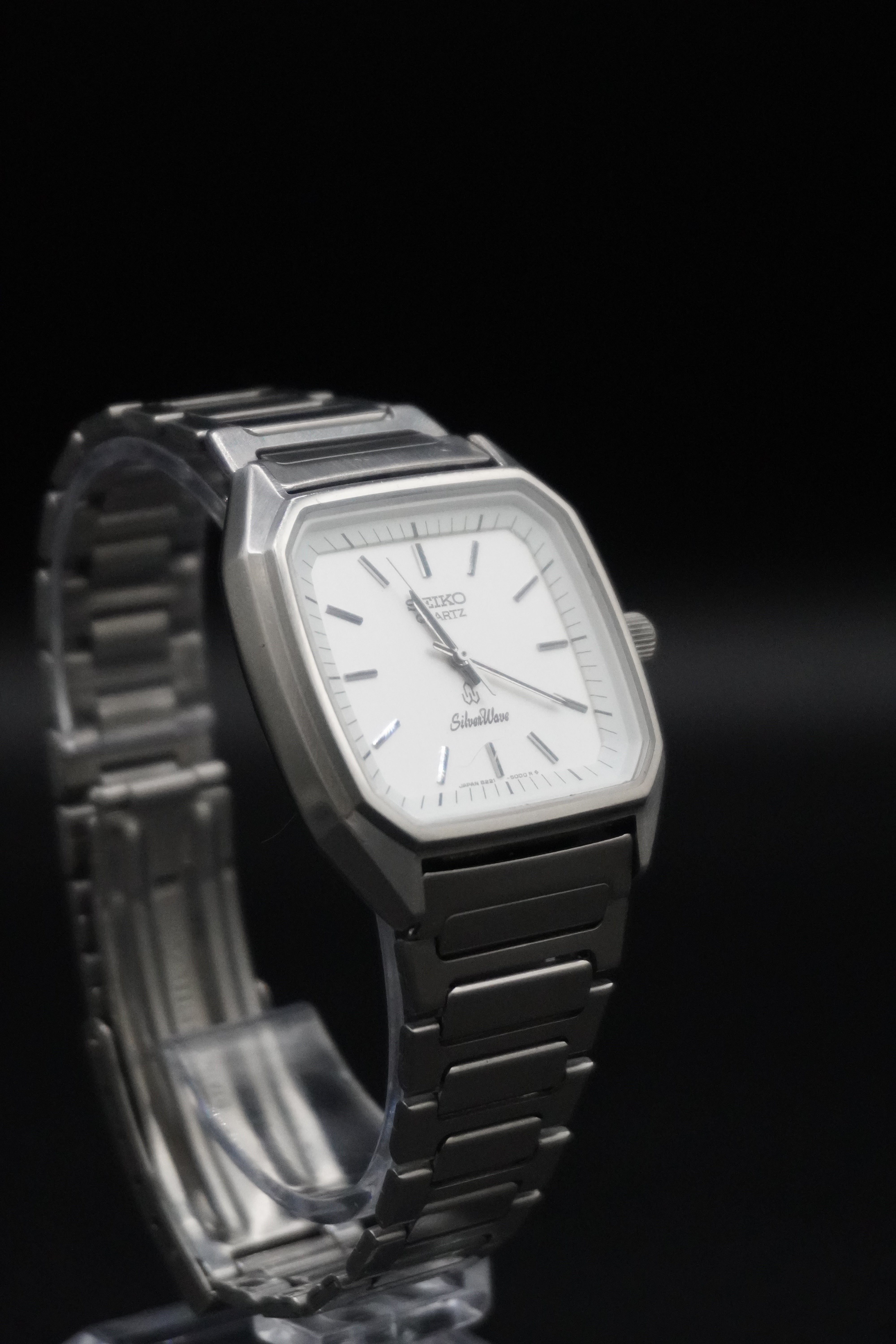 【美品】SEIKO quartz wave clock 80s Vintage 80s Seiko Silver Wave Quartz – Offmarket Vintage
