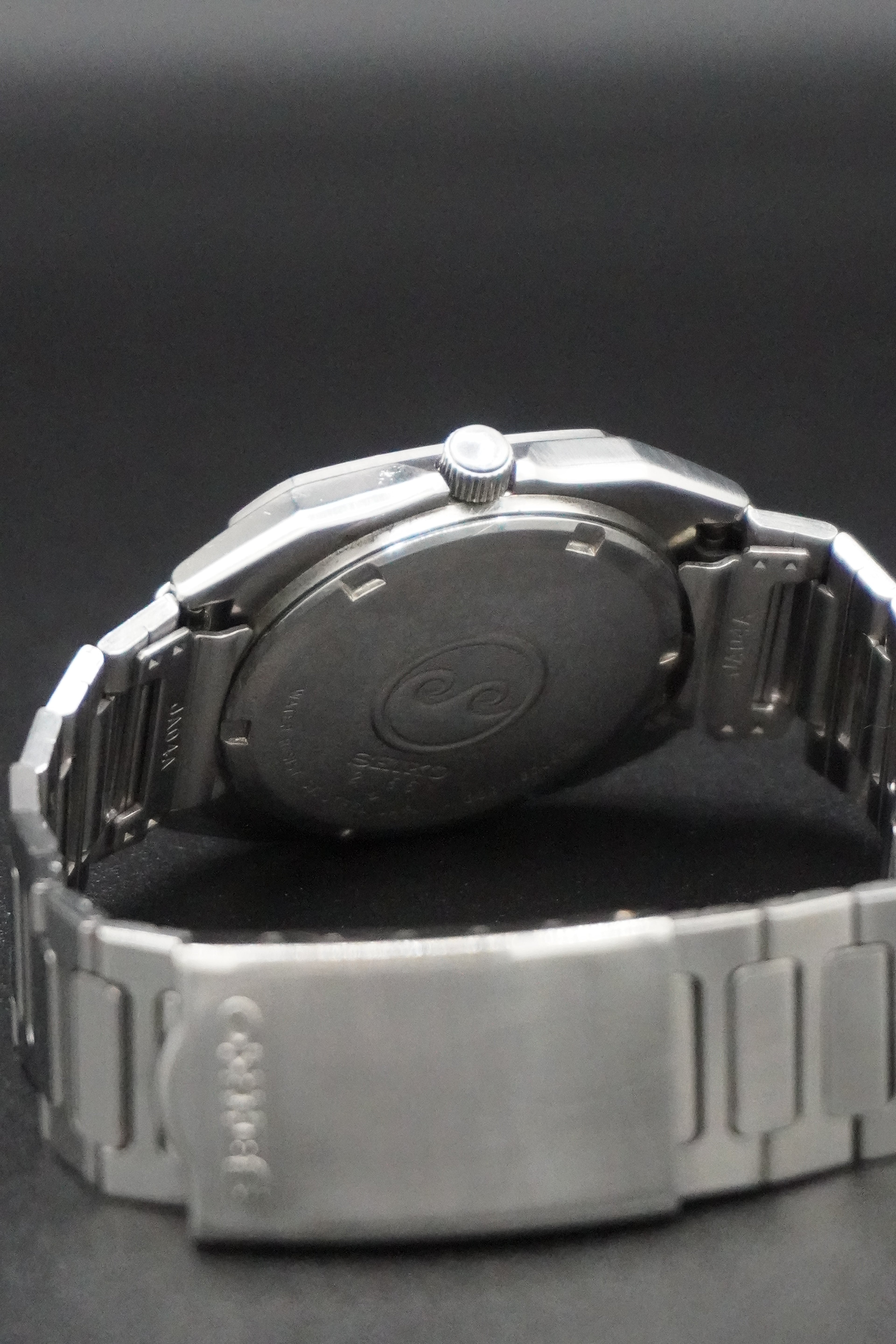 Vintage 80s Seiko Silver Wave Quartz