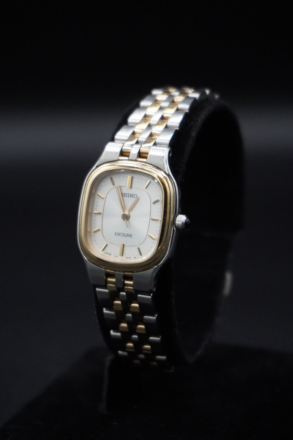 Vintage 90s Seiko Exceline