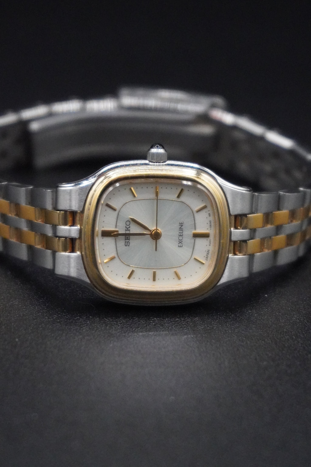 Vintage 90s Seiko Exceline
