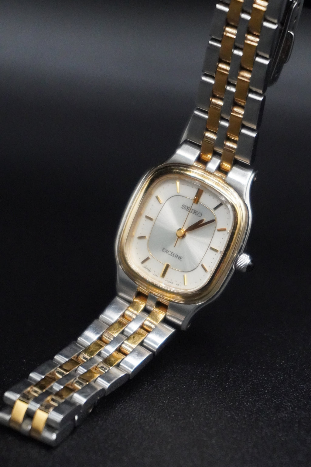 Vintage 90s Seiko Exceline